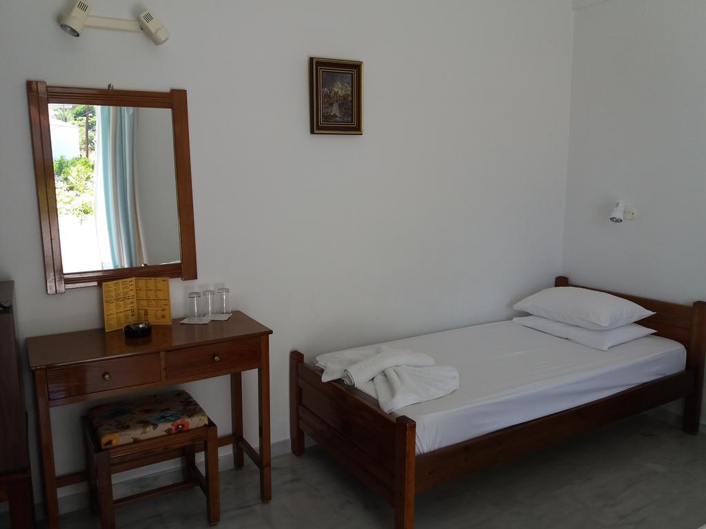 Heracles Hotel Spílion Екстериор снимка