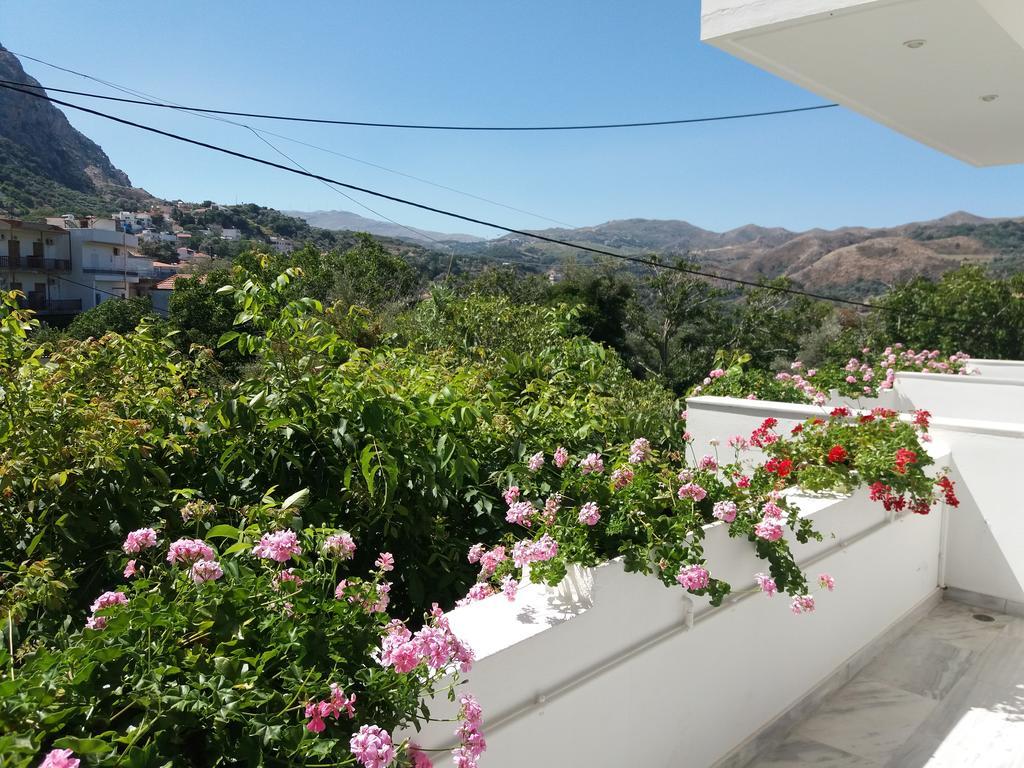 Heracles Hotel Spílion Екстериор снимка