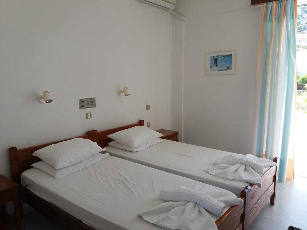 Heracles Hotel Spílion Екстериор снимка
